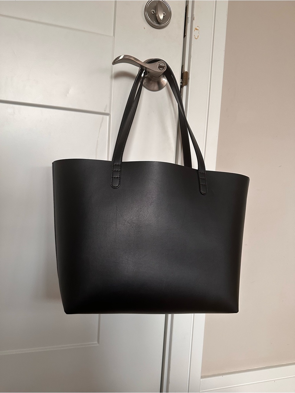 Mansur Gavriel Black/Red Large Leather Tote - Picture 3 of 6